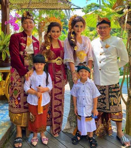 Jenis Baju Adat Bali
